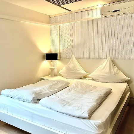 Elegante Maisonette Apartment Dusseldorf